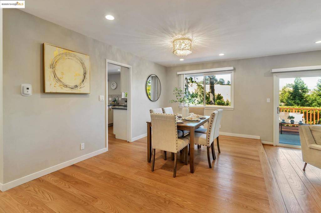 Moraga, CA 94556-1122,62 Warfield Dr