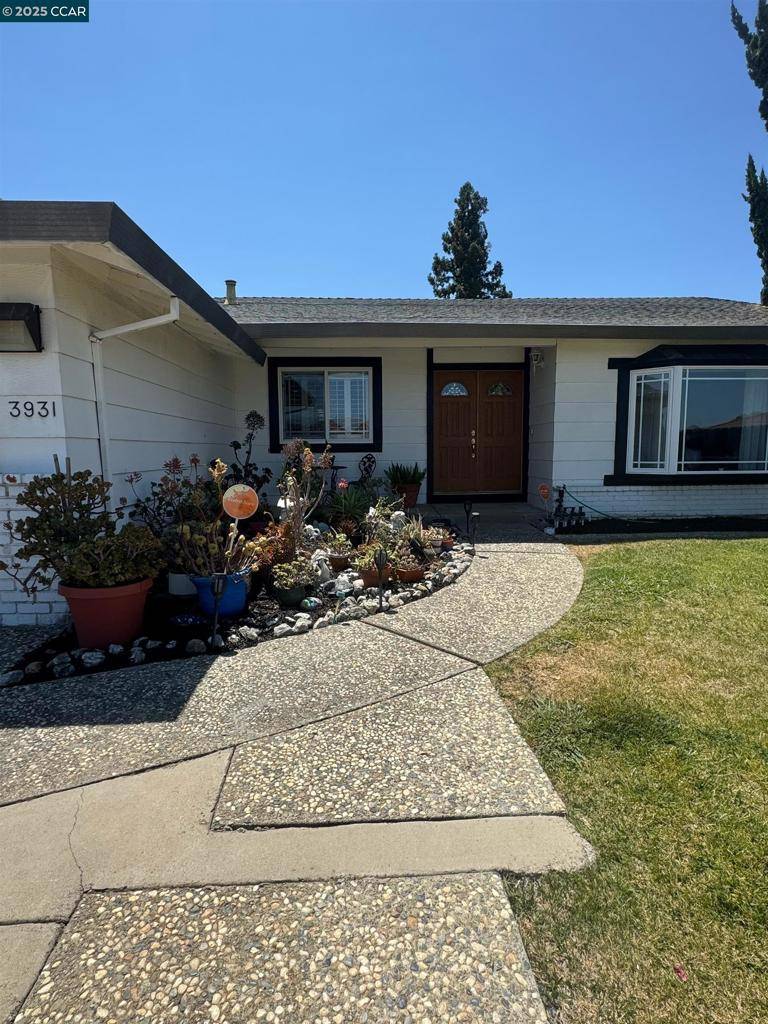 Pittsburg, CA 94565,3931 Chatworth St