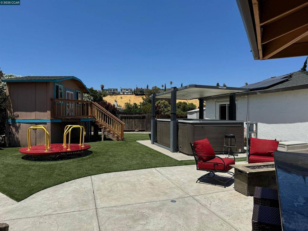 Pittsburg, CA 94565,3931 Chatworth St