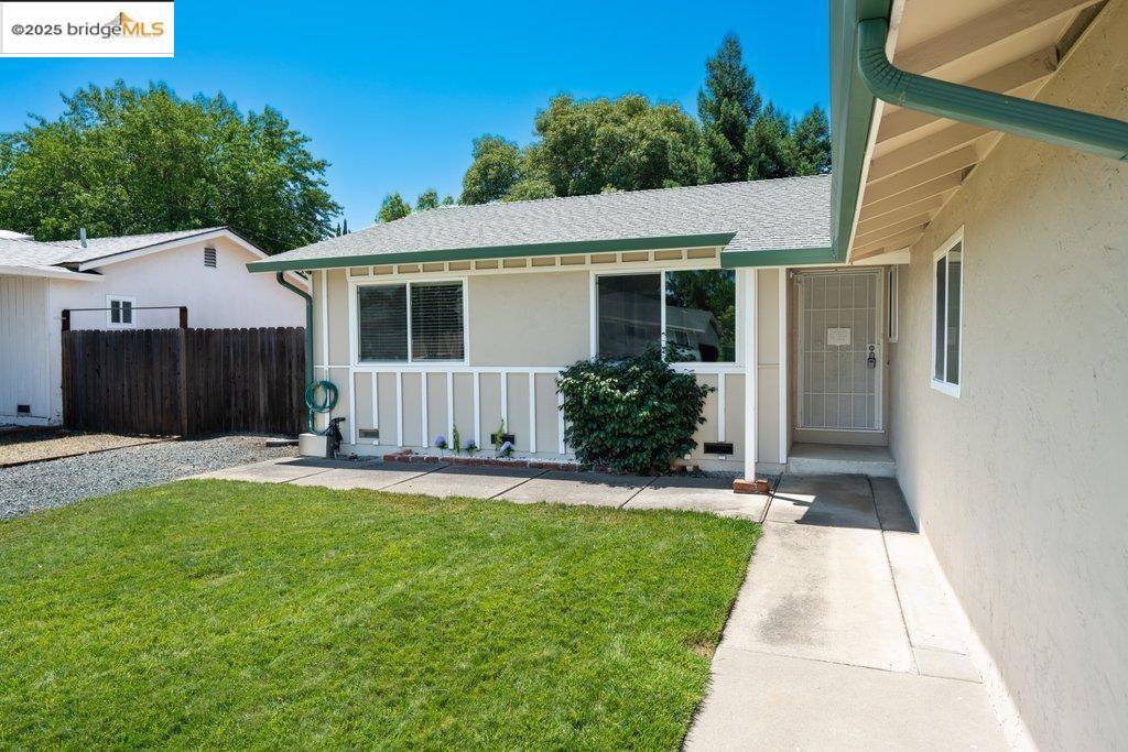 Concord, CA 94519,2536 Prestwick Ave