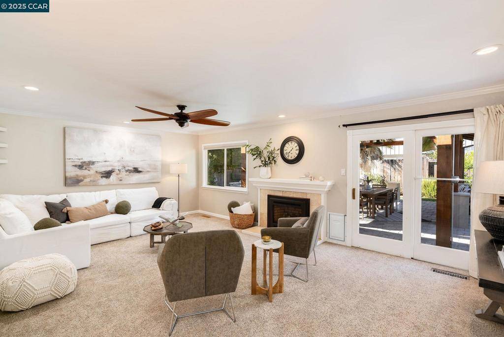 Concord, CA 94521,5287 Olive Dr