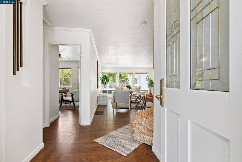 Pleasant Hill, CA 94523-3209,464 Boyd Rd