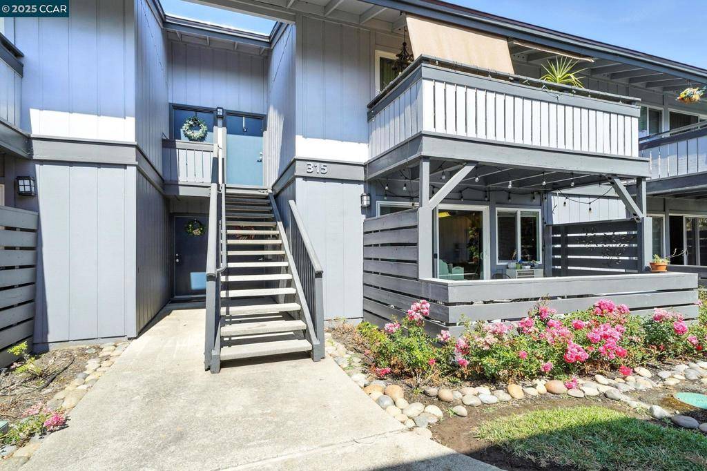 Walnut Creek, CA 94598,315 Masters Ct #1