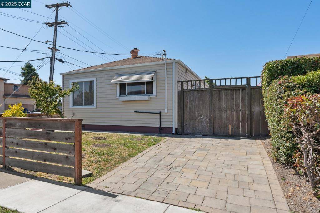 Richmond, CA 94804,2026 Ohio Ave