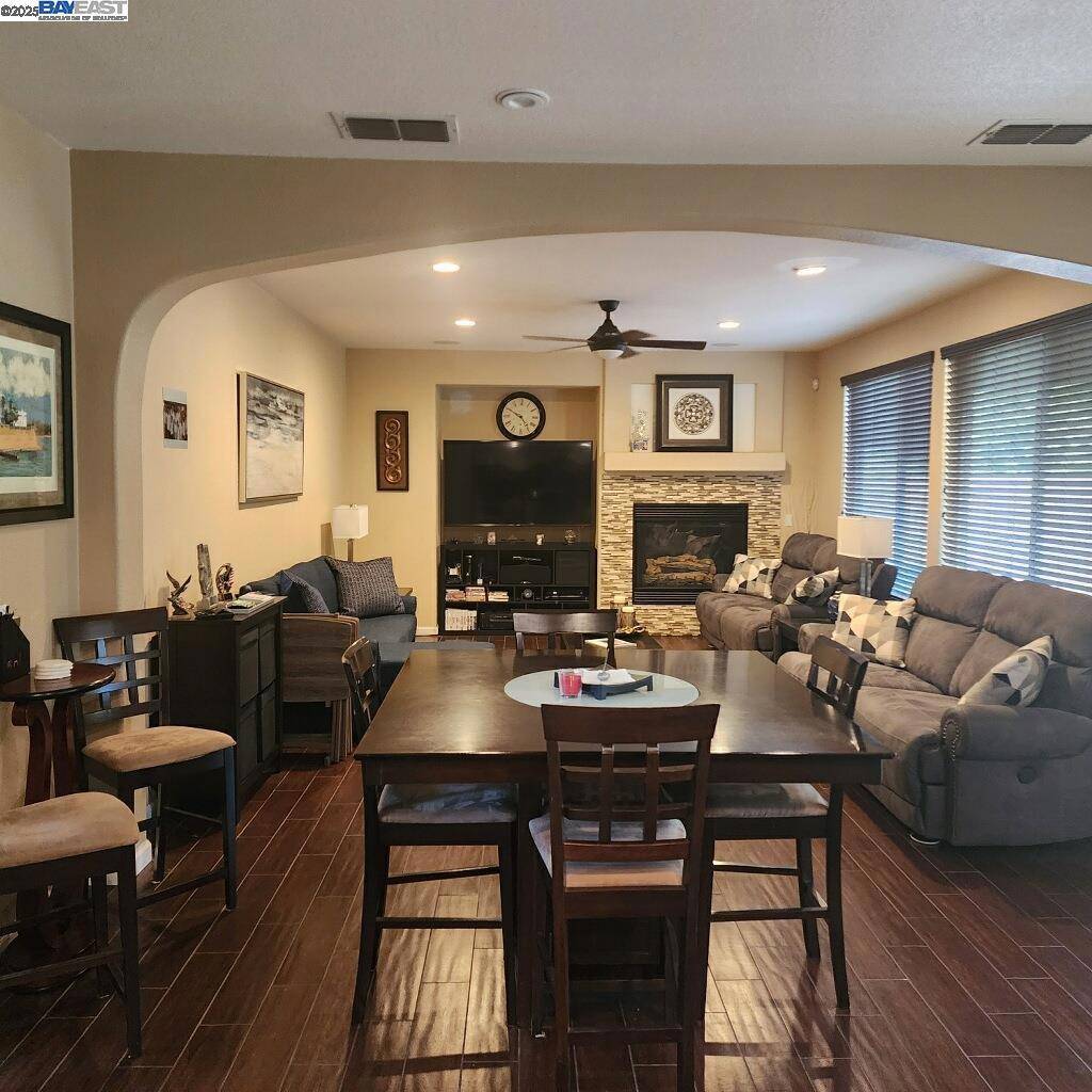 Stockton, CA 95212,3822 Silvana Ln