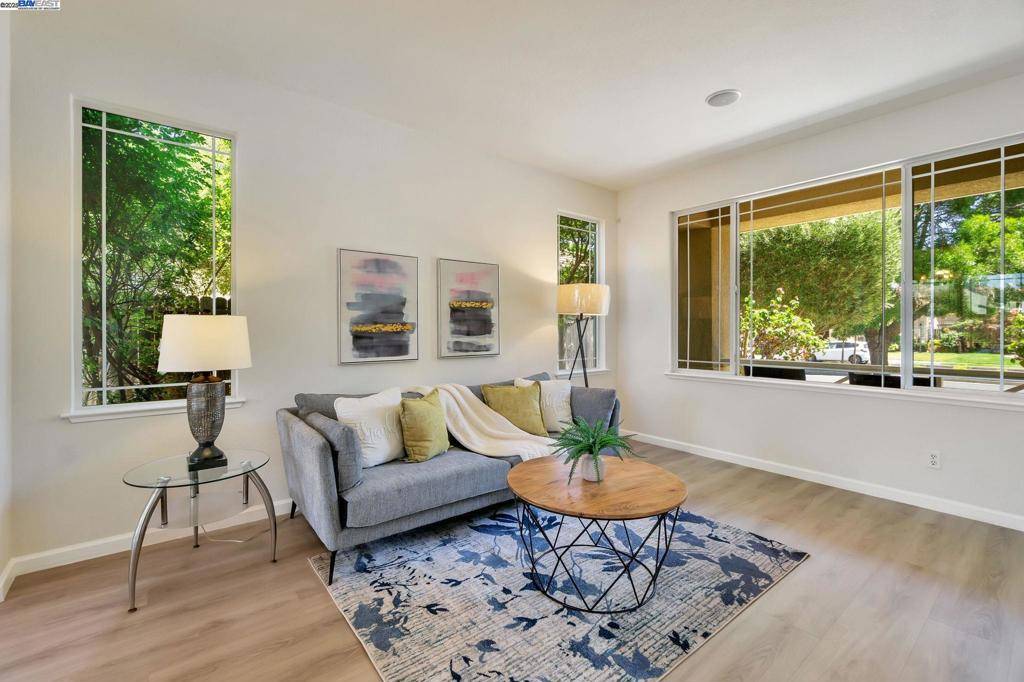 Brentwood, CA 94513,1065 Somersby Way