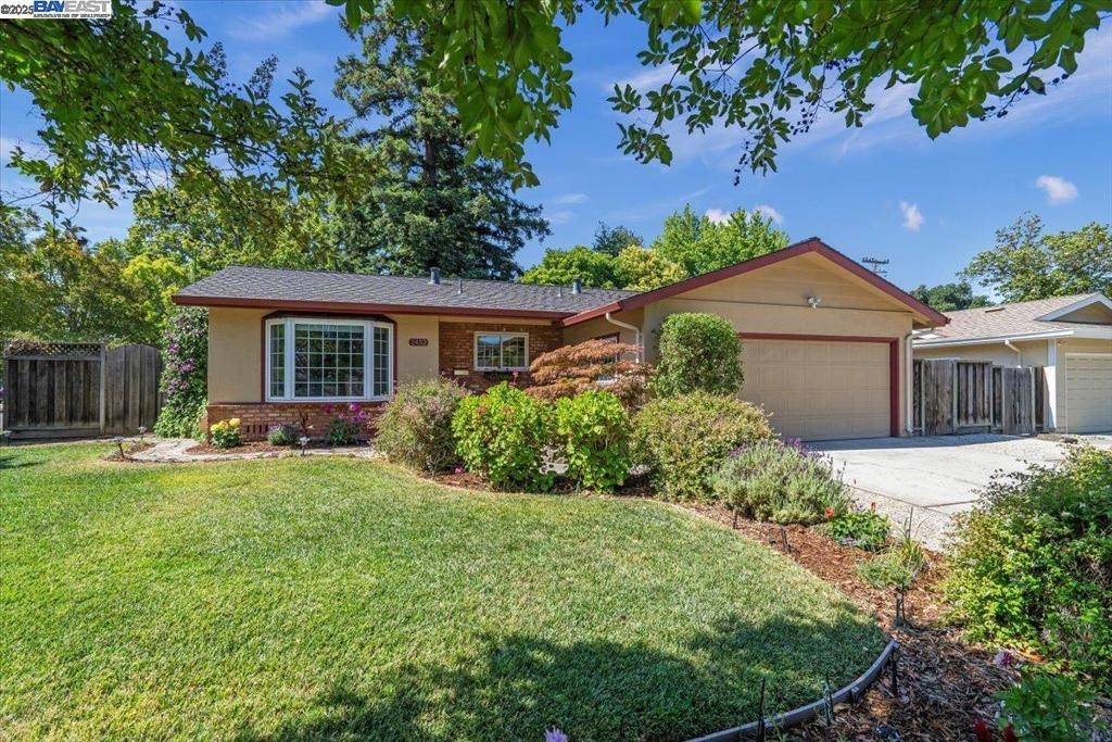 San Jose, CA 95128,2432 Whitethorne