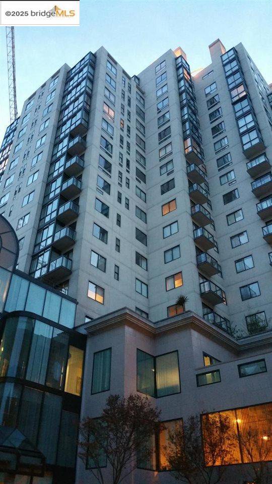 San Francisco, CA 94109,1 Daniel Burnham Ct