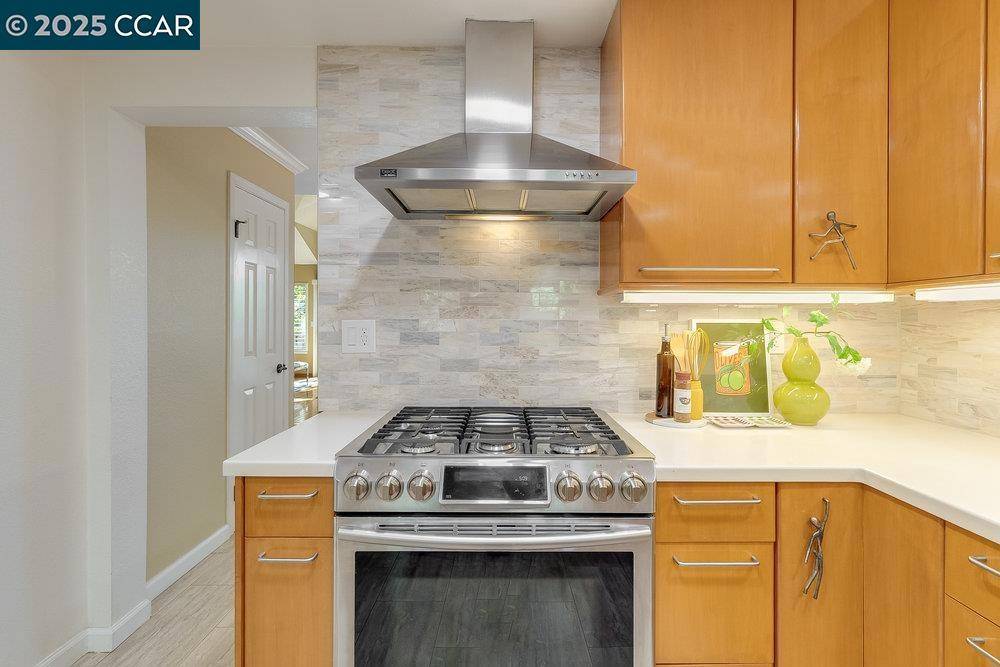 Walnut Creek, CA 94597,325 Beacon Ridge Ln