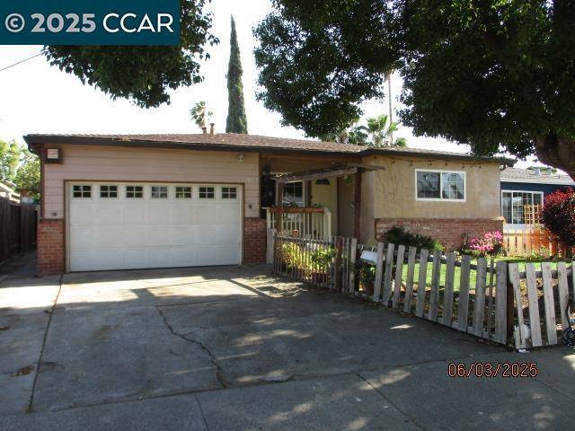 Pittsburg, CA 94565,207 Thomas Way