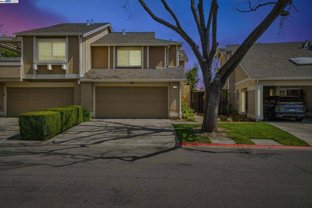 Pleasanton, CA 94566-8425,1549 Trimingham Drive