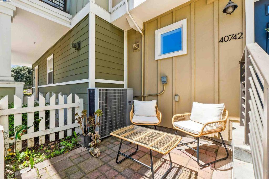 Fremont, CA 94538,40742 Greystone Ter