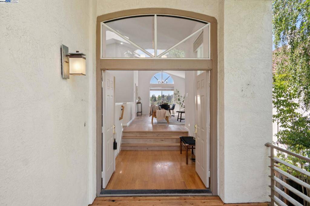 San Ramon, CA 94582,447 Donner Way