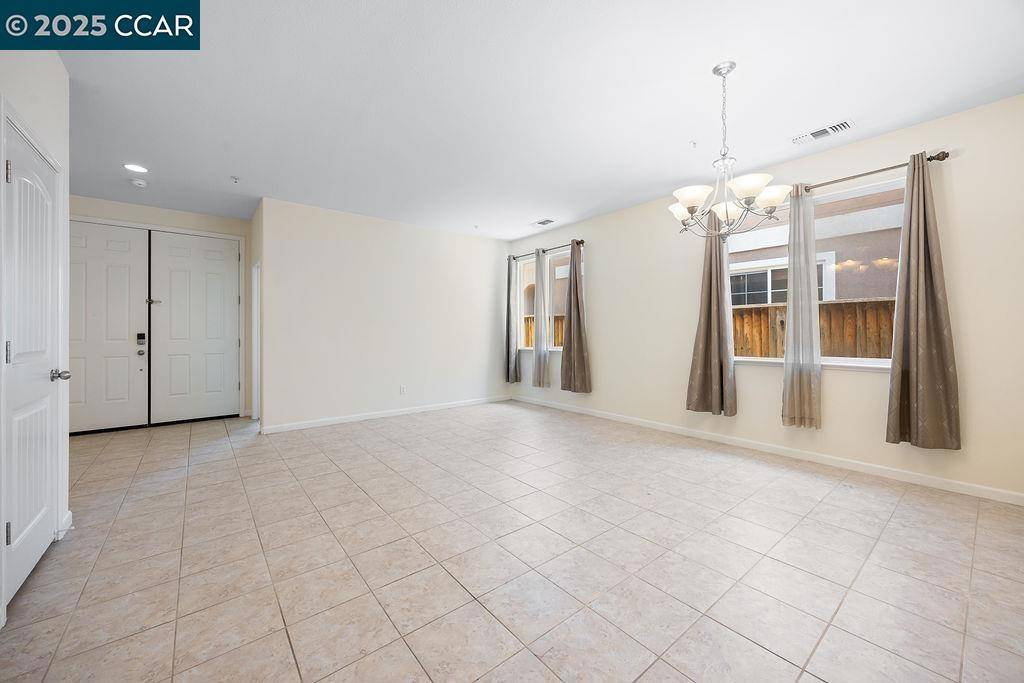 Bay Point, CA 94565,2448 Vallarta