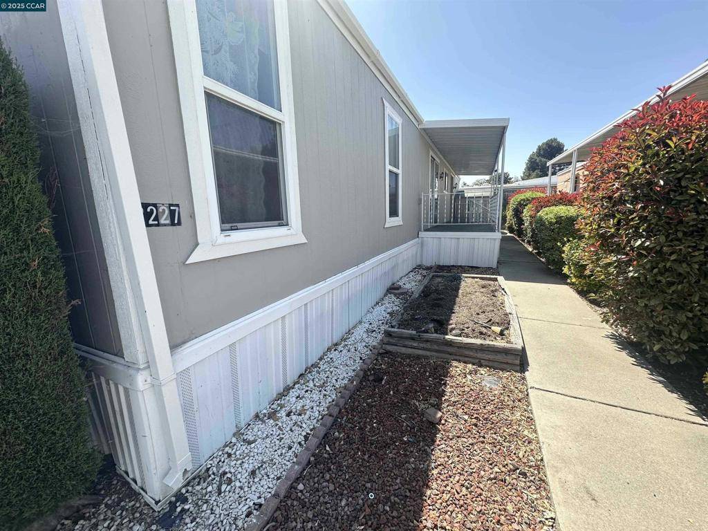 Concord, CA 94520,2227 Dalis Drive