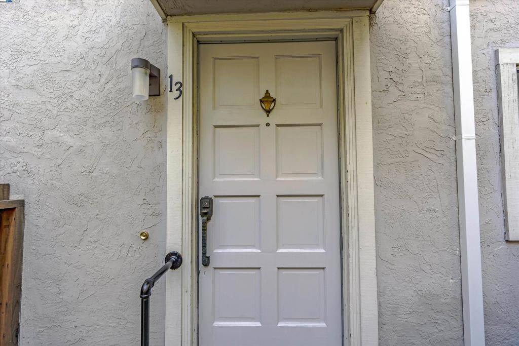 Concord, CA 94519,1896 San Vincente Dr