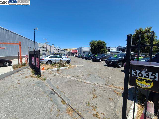El Sobrante, CA 94803,3635 San Pablo Dam Rd