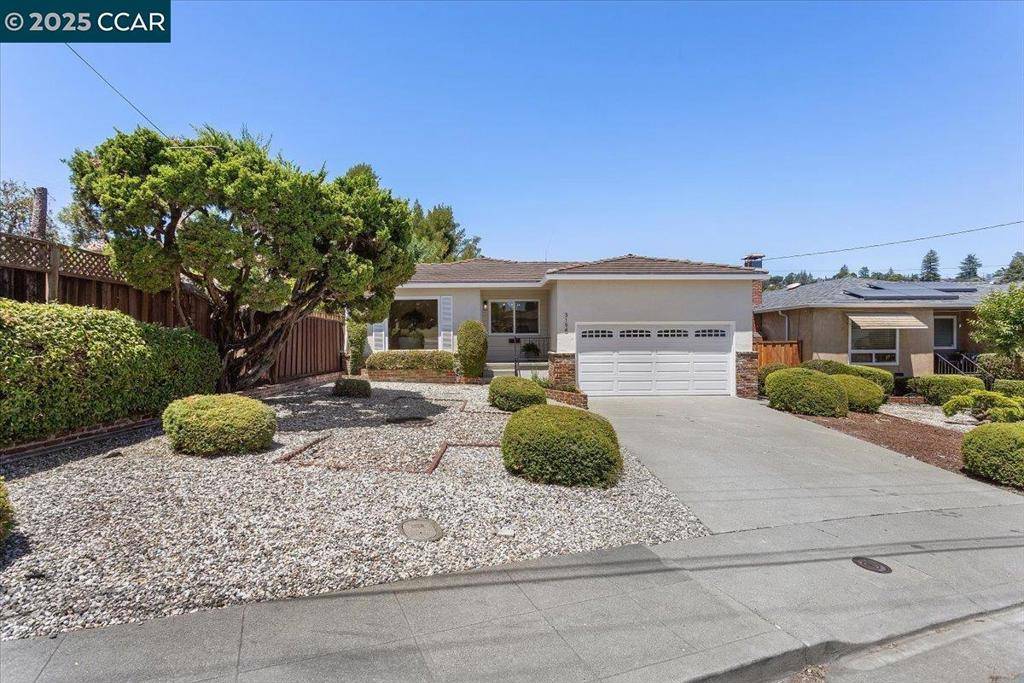 Castro Valley, CA 94546,3154 Dominic Dr