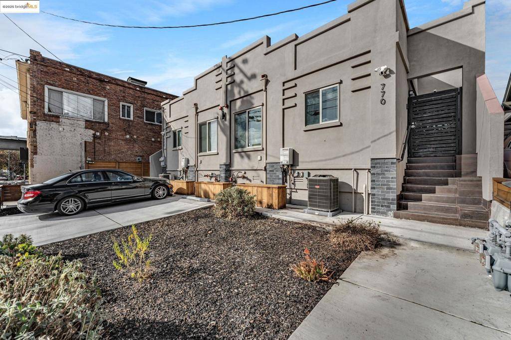 Oakland, CA 94609,770 55th St