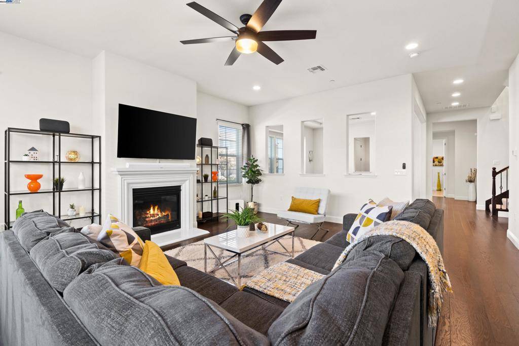 Dublin, CA 94568,4440 Pine Mountain Way