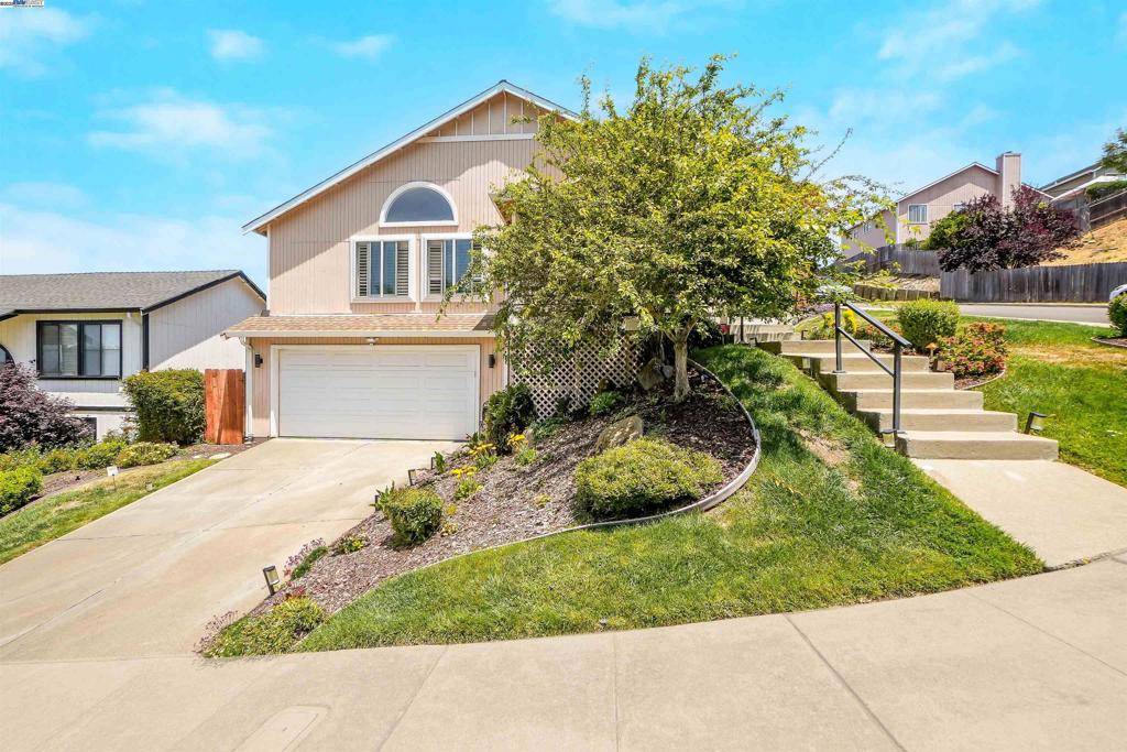 Hayward, CA 94541,23380 Lakeridge Avenue