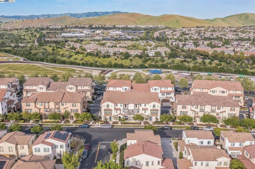 San Ramon, CA 94582,5027 Barrenstar Way