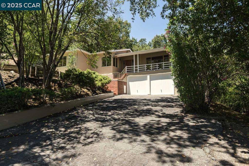Lafayette, CA 94549,877 Mountain View Dr