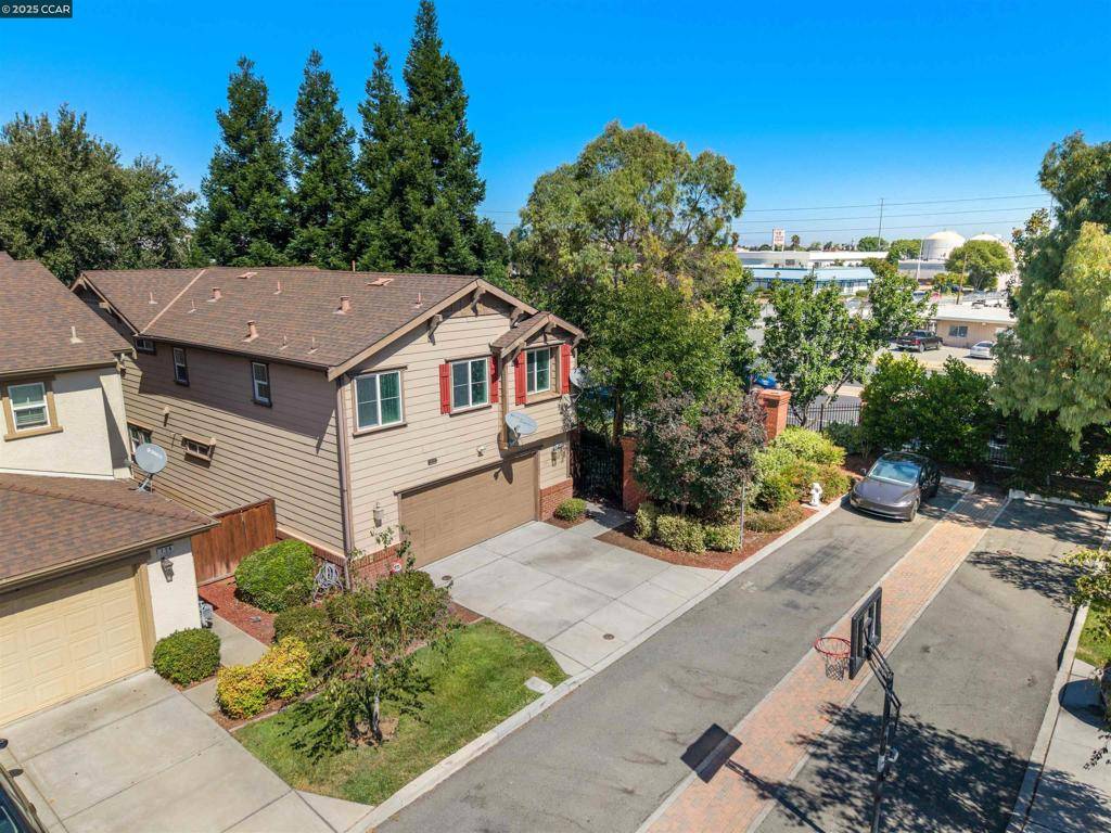 Pittsburg, CA 94565,110 Mars Ct