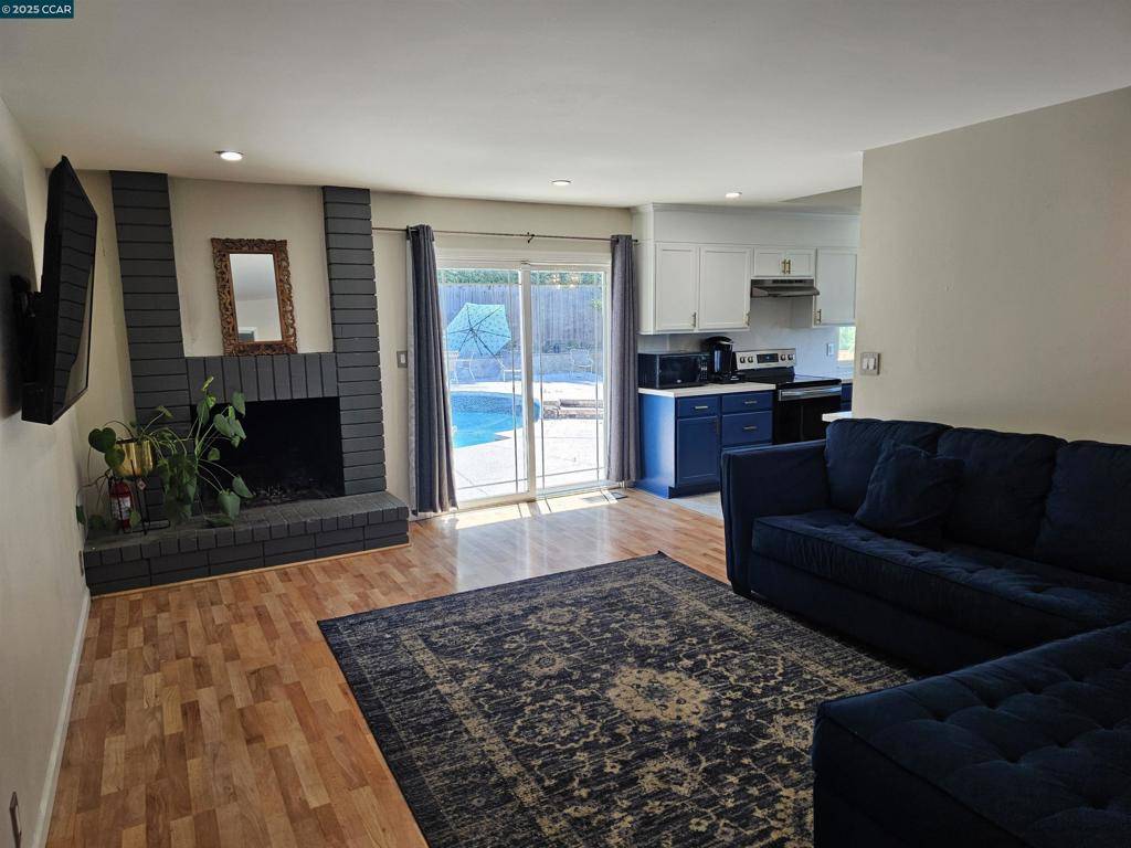 Pinole, CA 94564,2180 Shea Dr