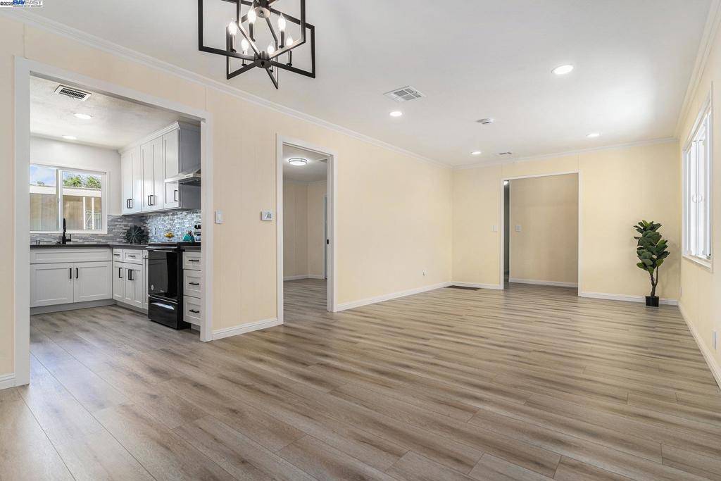 Union City, CA 94587,30 Palm dr