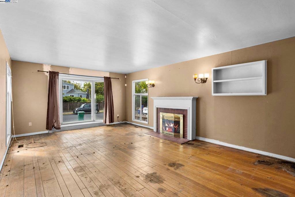 Richmond, CA 94804,127 Grove st