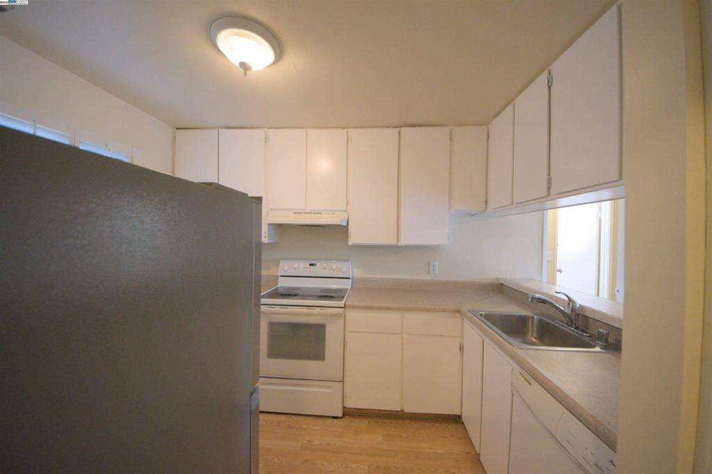 Concord, CA 94518-3145,1060 Oak Grove Road
