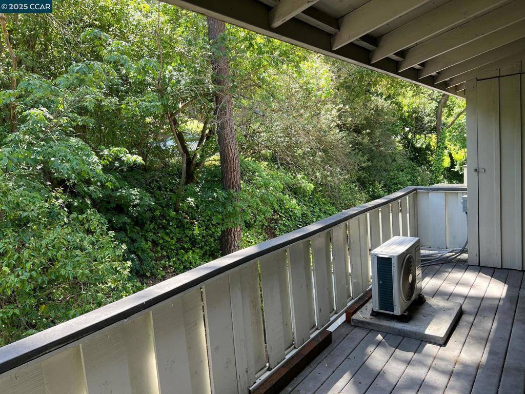 Orinda, CA 94563,67 Brookwood Rd