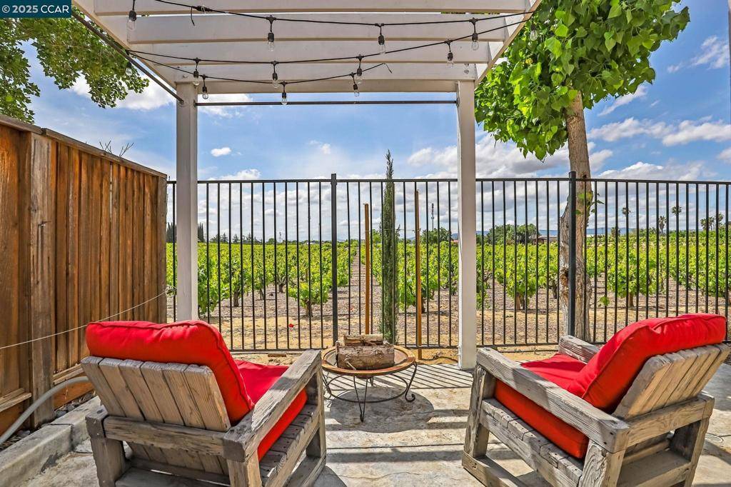 Oakley, CA 94561,21 Foxglove Ct