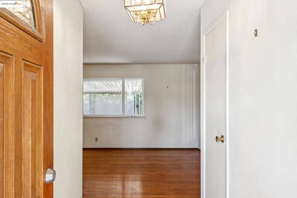 Fremont, CA 94539,1401 Lemos Ln