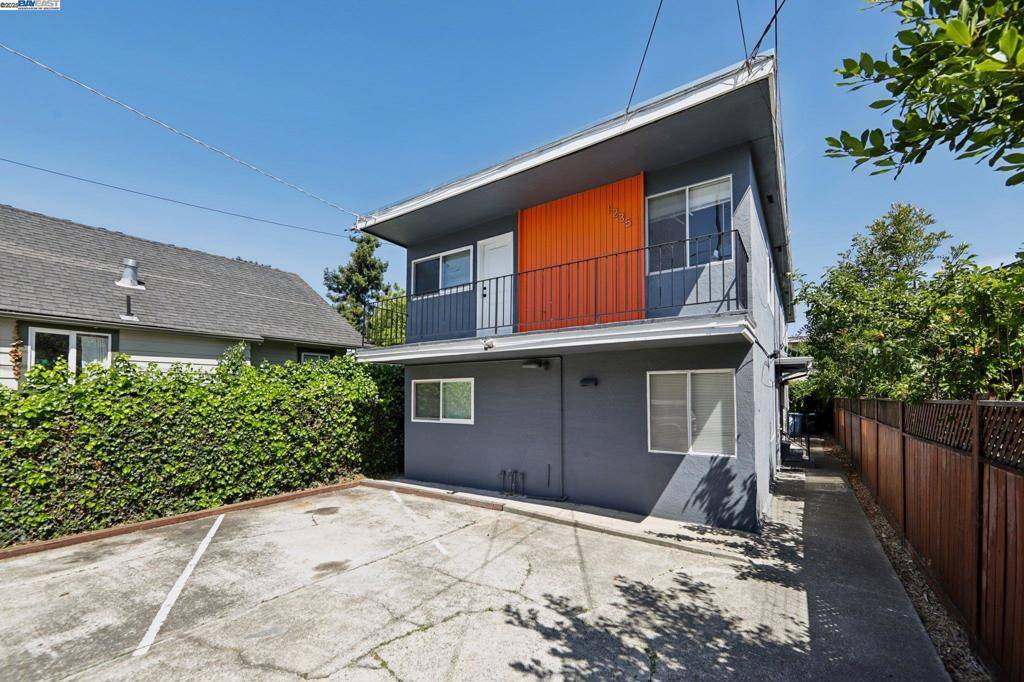 Berkeley, CA 94702,1235 Carrison Street