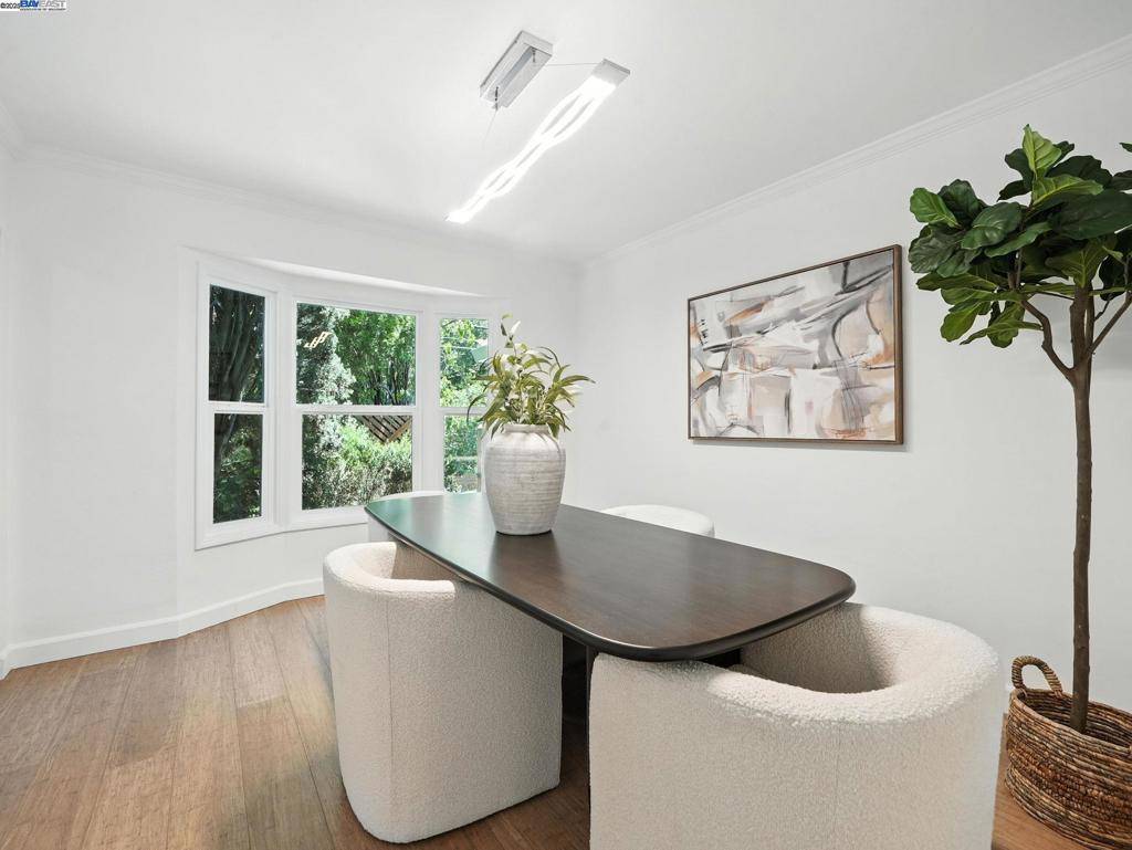 Orinda, CA 94563,160 Moraga Way