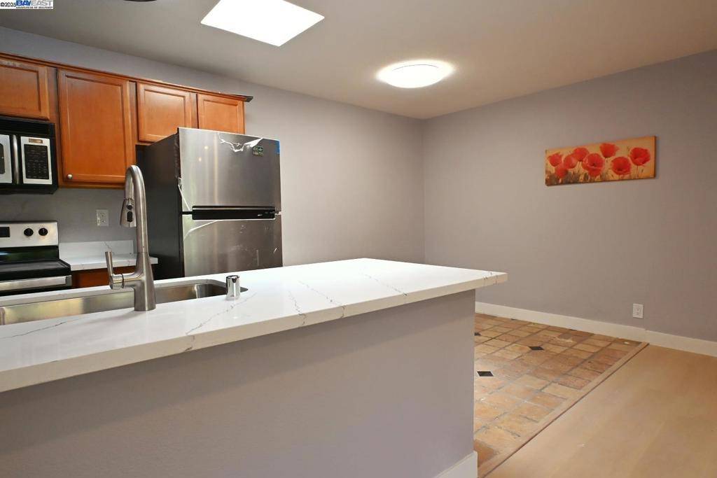 Milpitas, CA 95035,420 Dempst Rd. #220