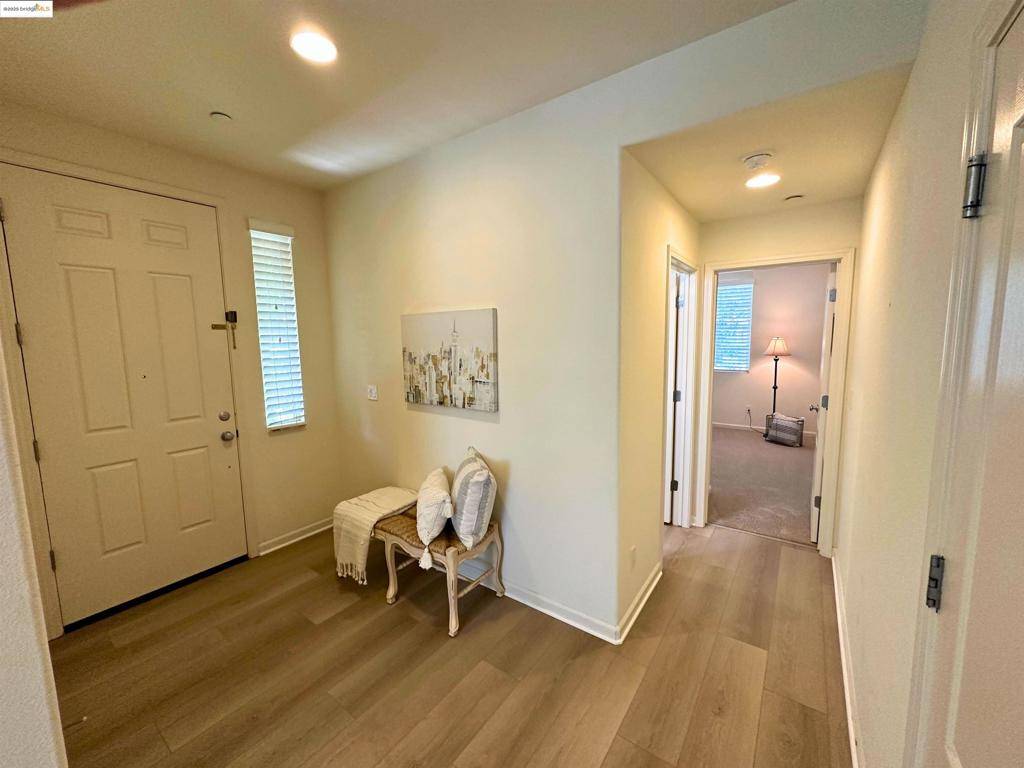 Mountain House, CA 95391,148 W Del Prado Ct