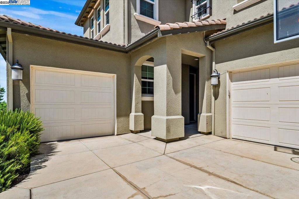 Tracy, CA 95377,6832 Spanner Ct