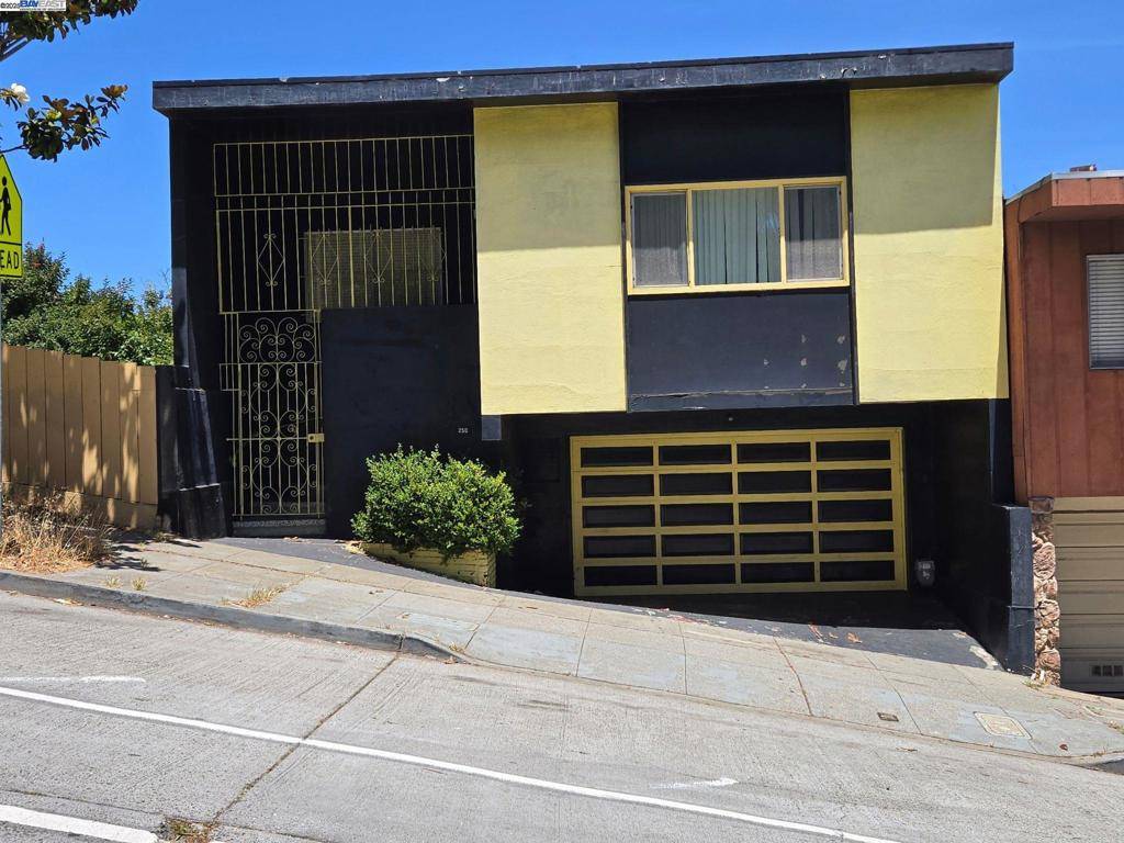 San Francisco, CA 94134,250 Mansell Street