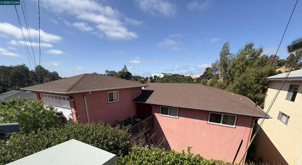 Oakland, CA 94603,9501 Castlewood Street
