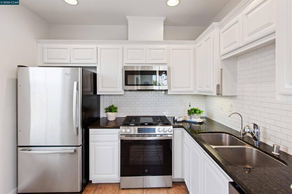 Dublin, CA 94568,3420 Finnian Way