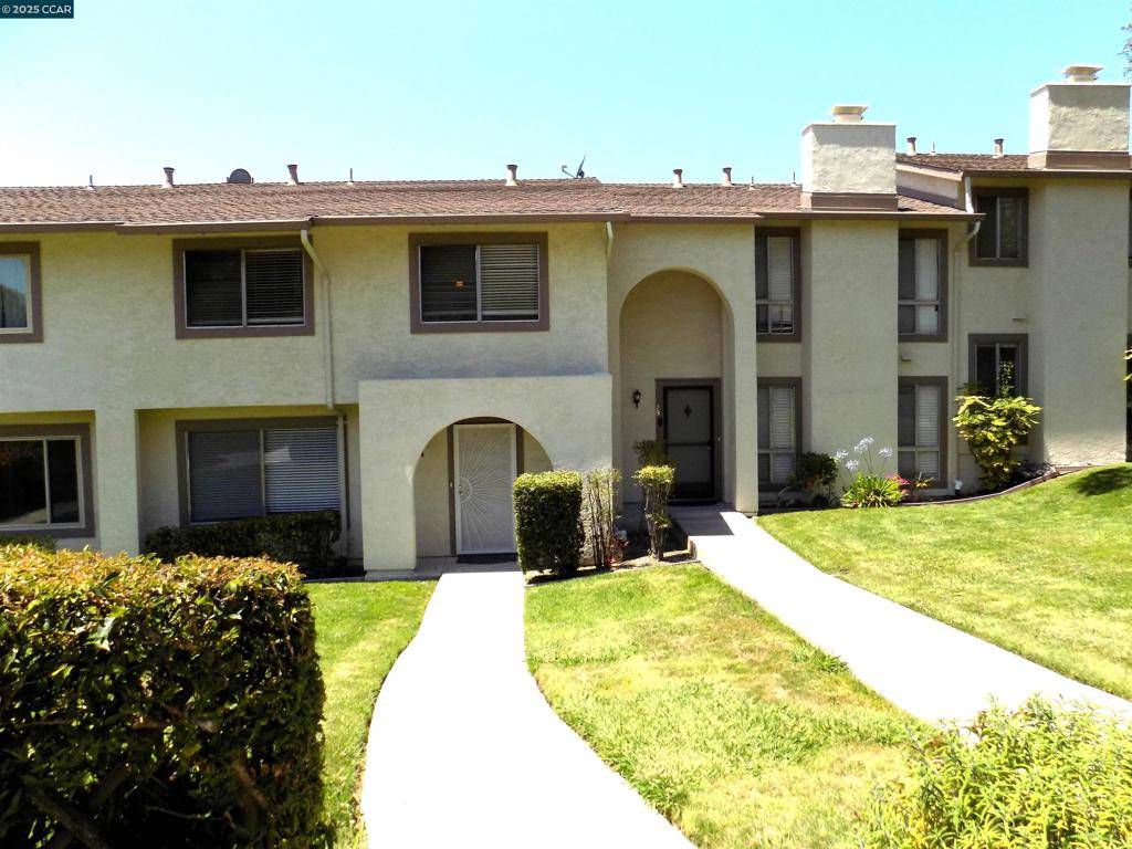 Richmond, CA 94803-1208,30 Greenview Lane