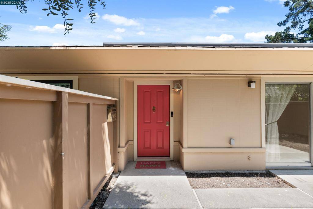 Walnut Creek, CA 94595,1508 Golden Rain Rd #1