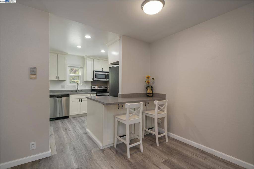 Pleasant Hill, CA 94523,250 Chilpancingo Pkwy #5