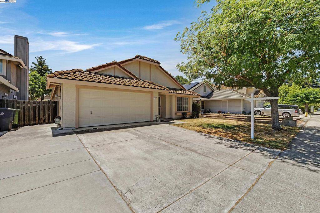 Tracy, CA 95376,270 Arroyo Hondo Cir