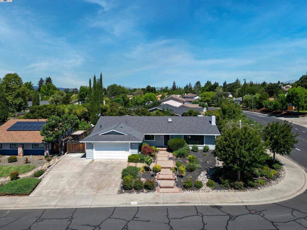 Livermore, CA 94550,1492 Windsor Way