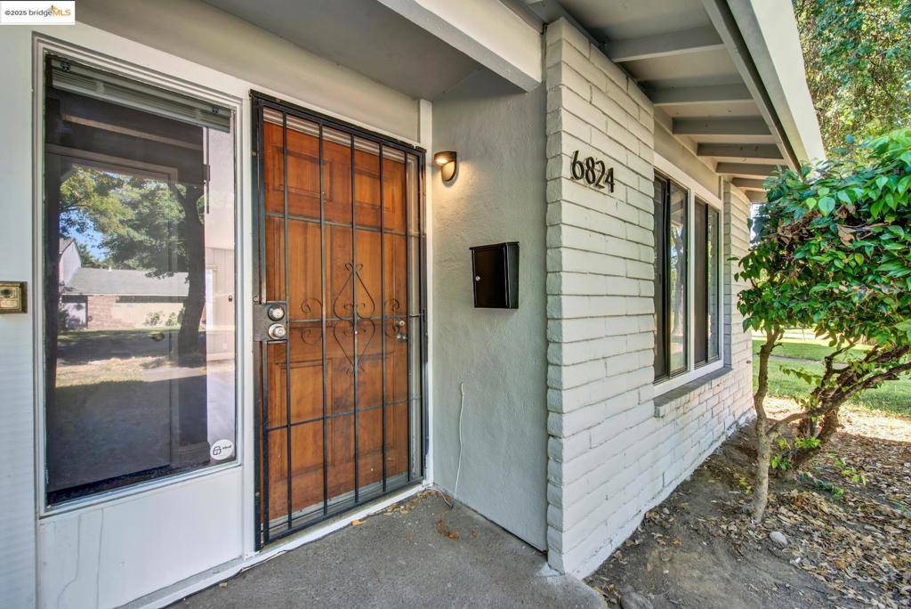 Stockton, CA 95219,6824 Allegheny Ct