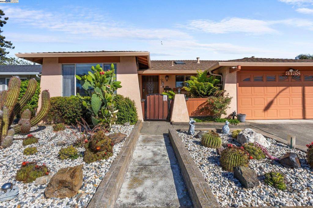 Fremont, CA 94555,3158 Warwick Rd